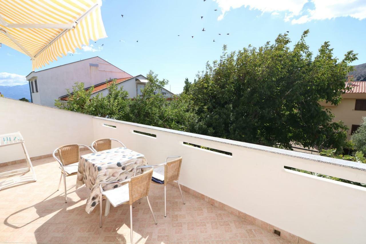 Apartments Reljic With Terrace Baška Buitenkant foto